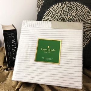 KATE SPADE tan pinstripe 6-piece queen sheet set